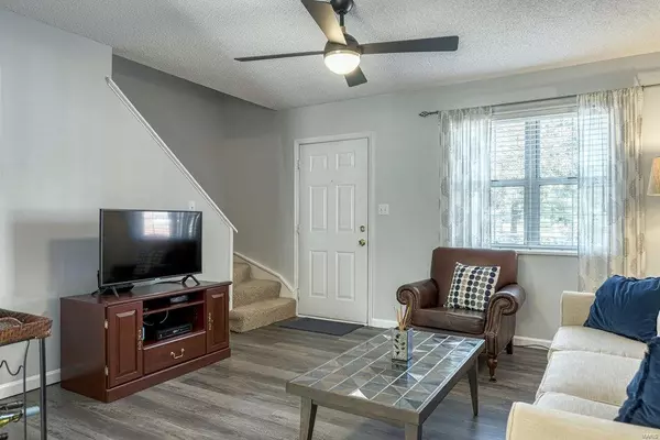 St Louis, MO 63144,1601 Redbird CV