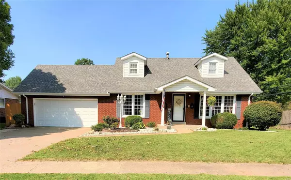 37 DEL RIO AVE, Granite City, IL 62040