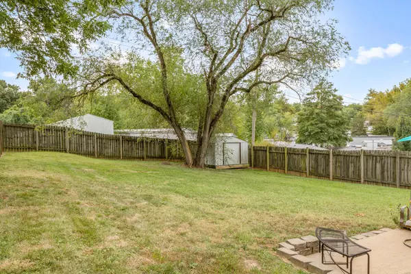 Pevely, MO 63070,606 Banks DR