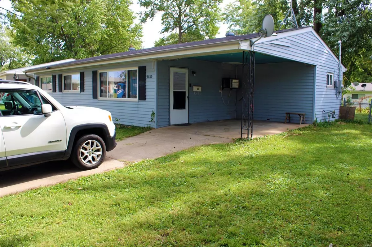 St Louis, MO 63134,9810 Treadway LN