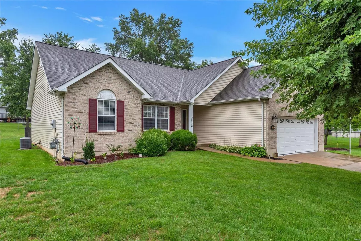 Pacific, MO 63069,816 Summit Park DR