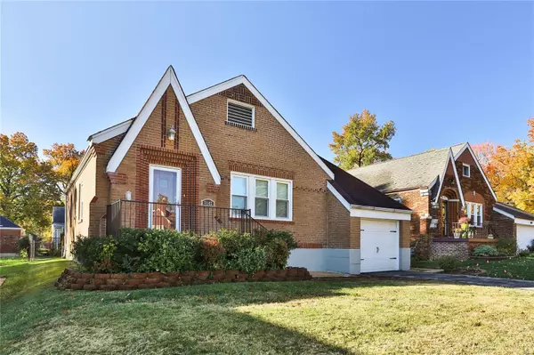 University City, MO 63130,7642 Hawthorne PL