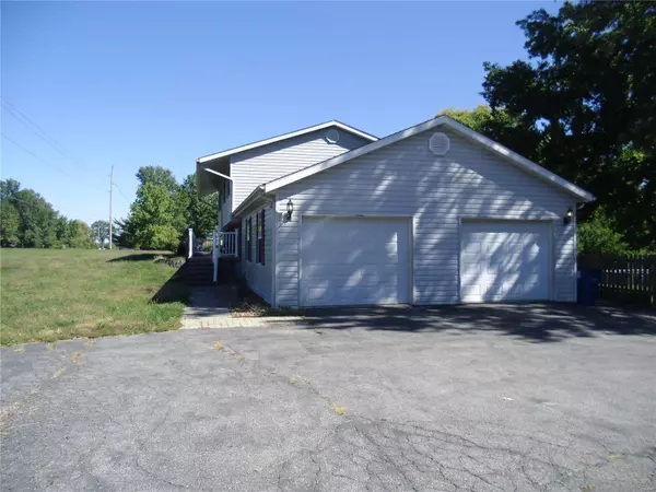 Troy, IL 62294,727 E US Highway 40