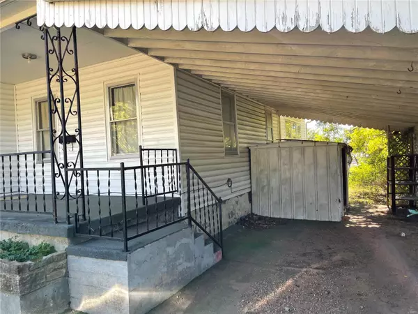 Piedmont, MO 63957,120 N. 4th St.