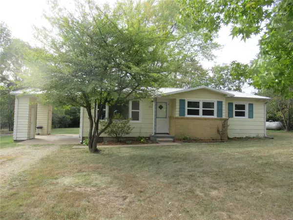 Sullivan, MO 63080,553 Falcon DR