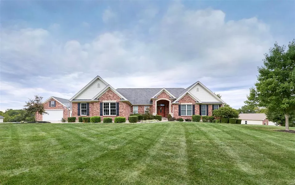 16 Bluff Haven DR, Troy, MO 63379