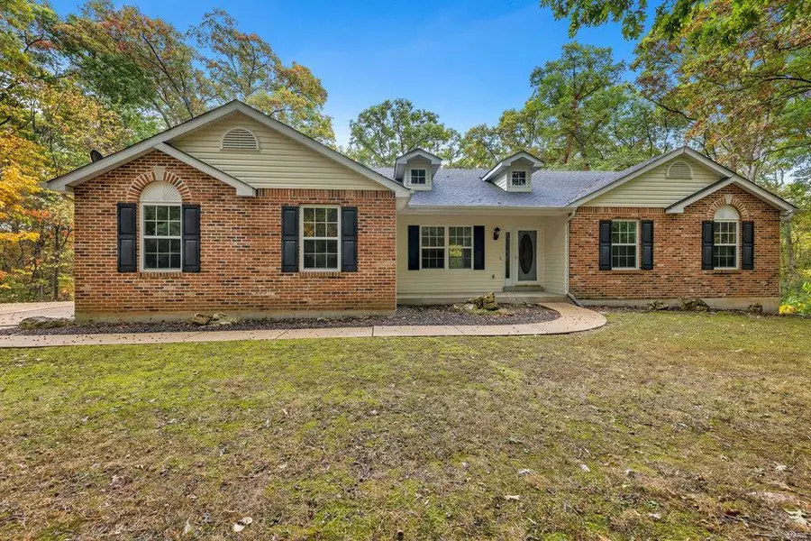 1350 Highway D, Foristell, MO 63348