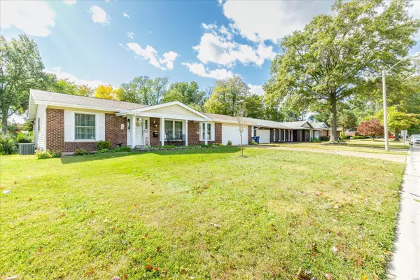 Hazelwood, MO 63042,636 Coach House DR