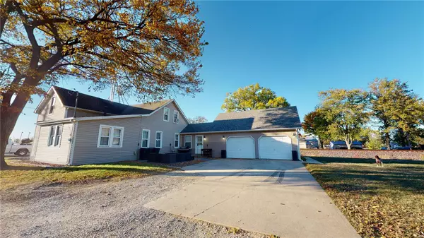 Bartelso, IL 62218,102 S Washington ST