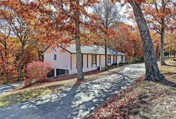 960 E Vine ST, Sullivan, MO 63080