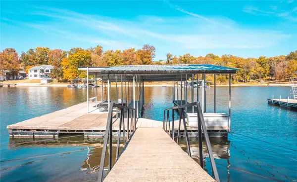 Lake Ozark, MO 65049,218 Ivy RD