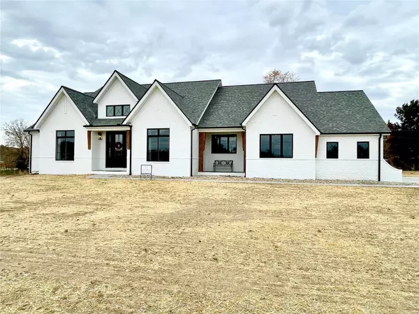 Columbia, IL 62236,1346 Walnut Ridge DR