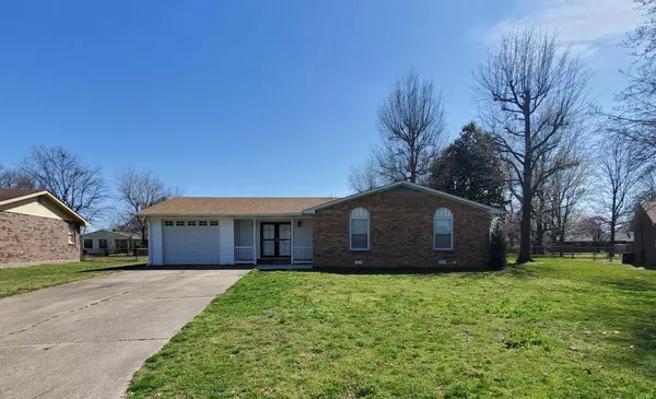 841 Stanford DR, Sikeston, MO 63801