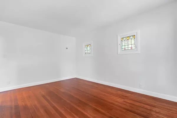 St Louis, MO 63116,4338 Wallace ST