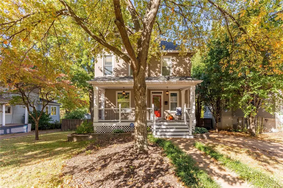 1507 Bellevue AVE, St Louis, MO 63117