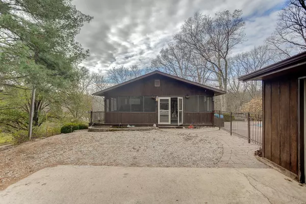Worden, IL 62097,8655 Underwood LN