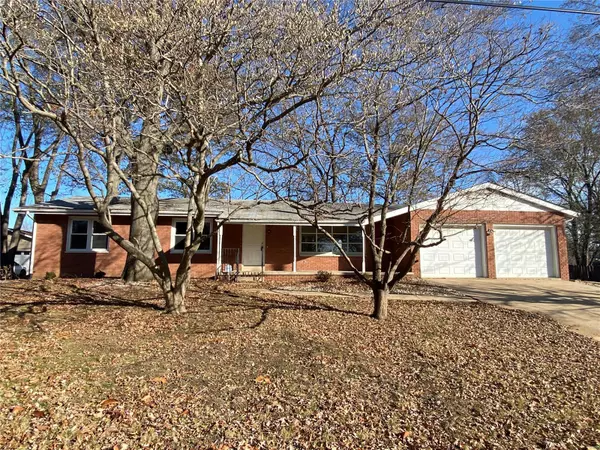 Glen Carbon, IL 62034,25 Grainey DR