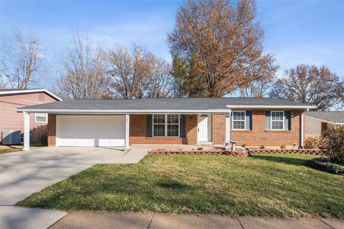 Ballwin, MO 63021,260 Village Meadow DR