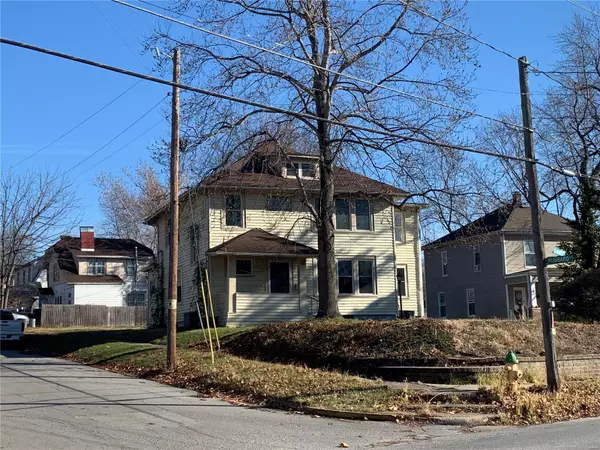 3110 St Mary S AVE, Hannibal, MO 63401