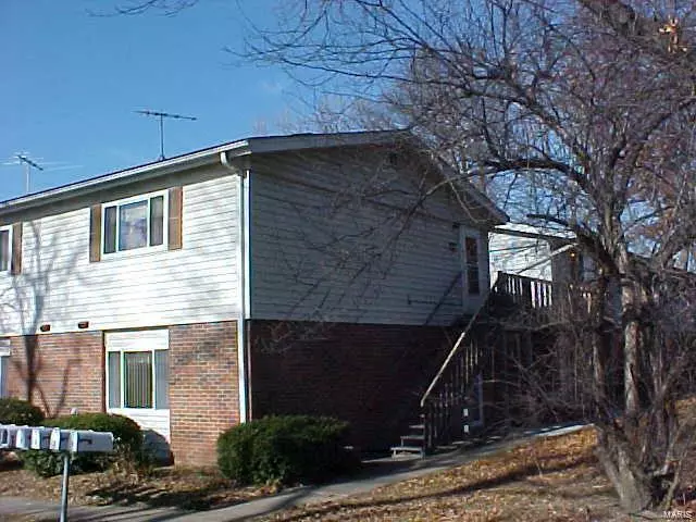 5310 Godfrey RD #6, Godfrey, IL 62035