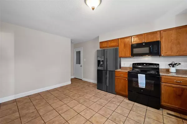 Moscow Mills, MO 63362,317 E 2nd ST