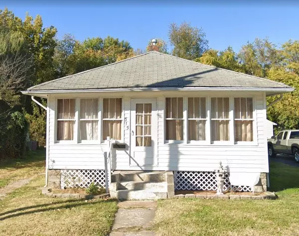 315 George ST, East Alton, IL 62024