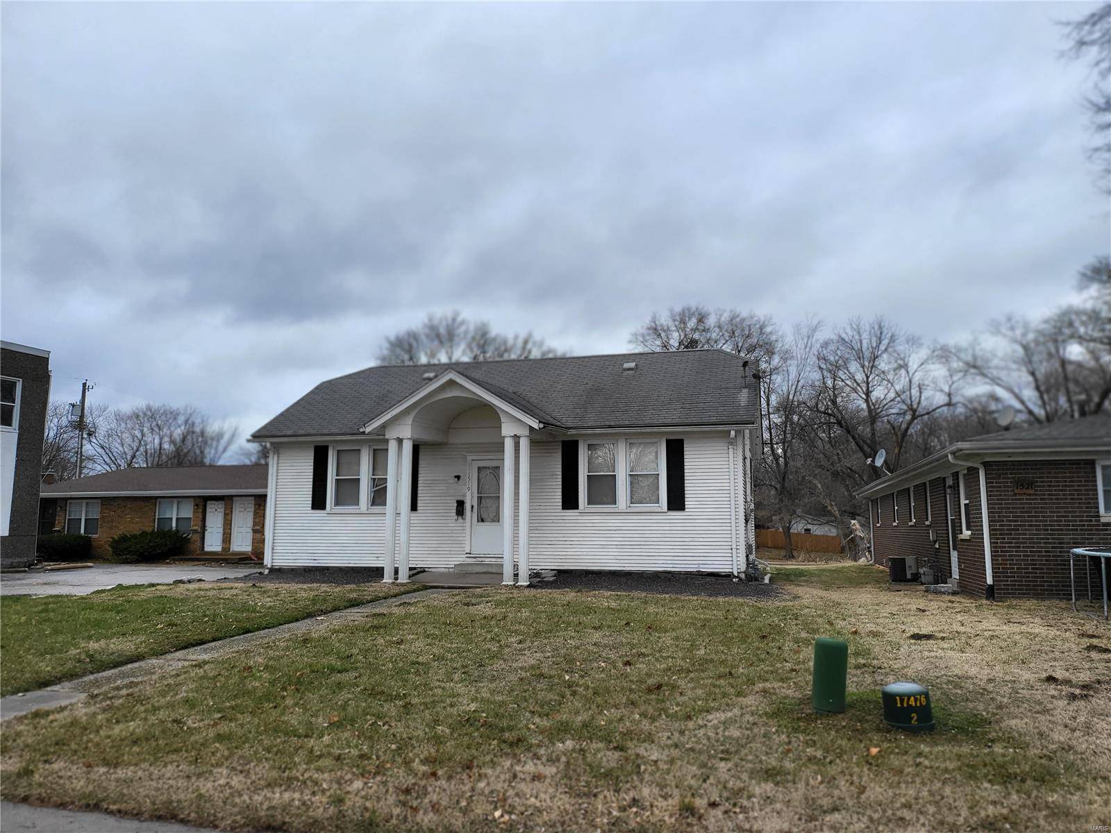 1519 Lebanon AVE,  Belleville,  IL 62221
