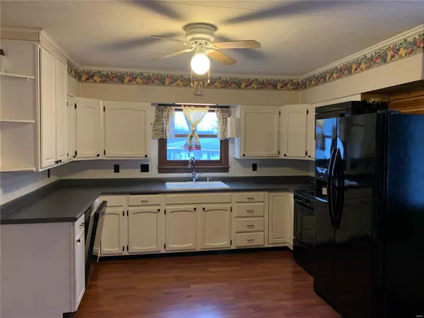 Hannibal, MO 63401,1712 Singleton AVE