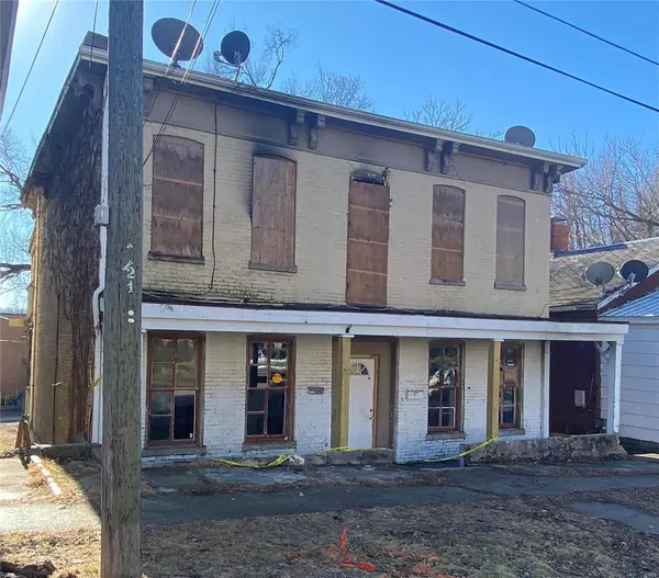 1219 Center, Hannibal, MO 63401