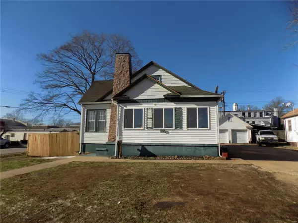 Ironton, MO 63650,220 S Knob ST