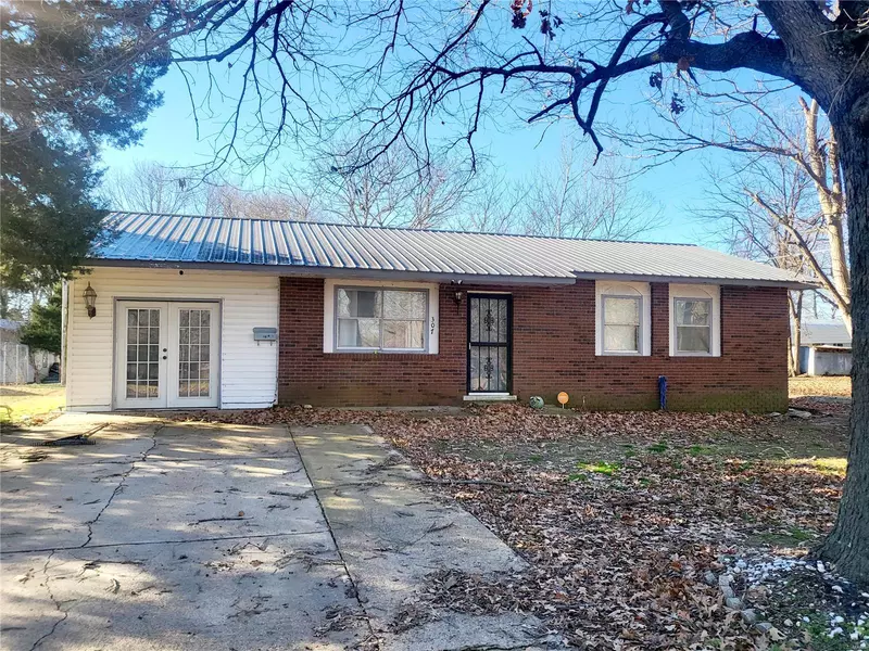 307 Miller Rd, Campbell, MO 63933