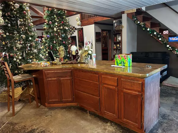 Neelyville, MO 63954,2278 County Road 272