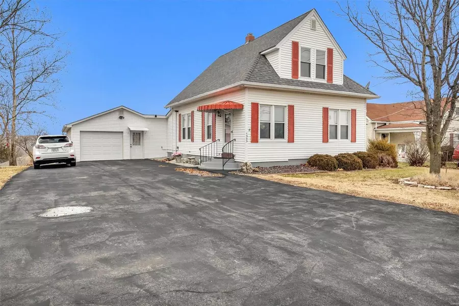 1305 N Washington AVE, Union, MO 63084