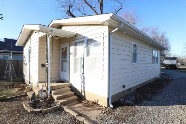 Flemington, MO 63640,703 moore street