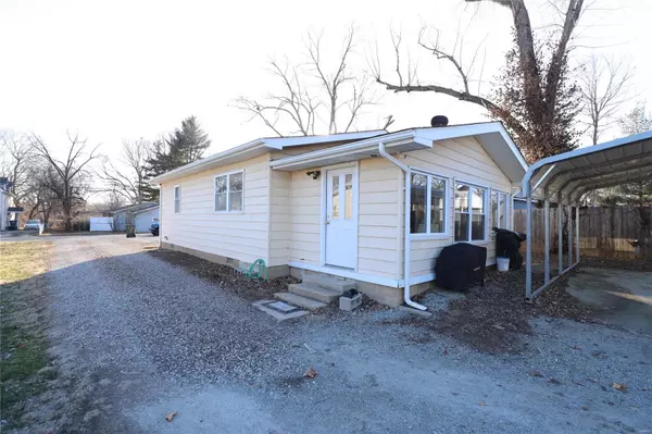 Flemington, MO 63640,703 moore street