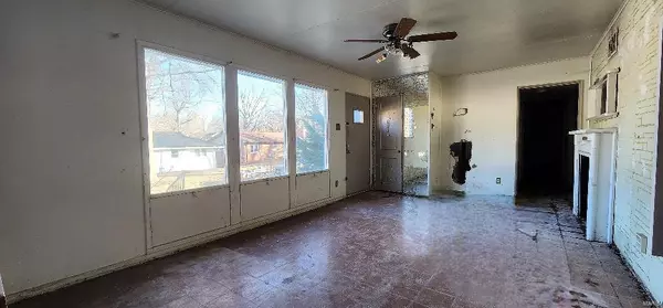 St Louis, MO 63135,215 Millman DR