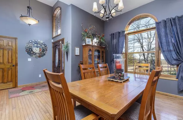 Phillipsburg, MO 65722,16825 HIGHWAY C