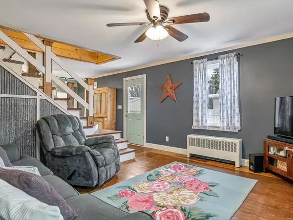 Red Bud, IL 62278,213 E Olive ST