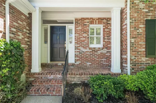 Richmond Heights, MO 63117,9035 Haverford Terrace LN