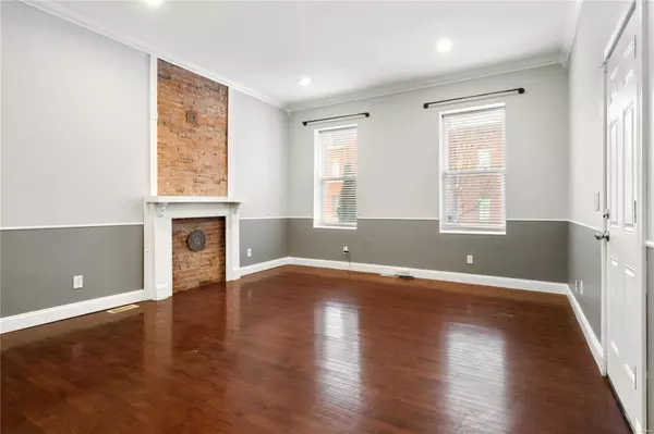 St Louis, MO 63118,3329 Illinois AVE