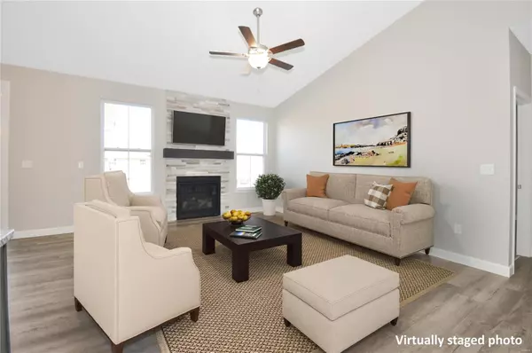 Maryville, IL 62062,7148 Remington Villa DR