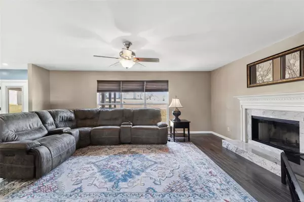 Black Jack, MO 63033,4817 Country Lane Woods ST