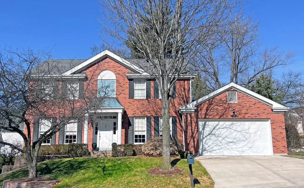 311 Elm Valley DR, Webster Groves, MO 63119