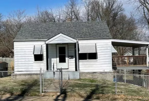 Overland, MO 63114,9529 Trescott AVE
