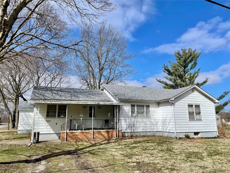 1503 N Jefferson ST, Litchfield, IL 62056