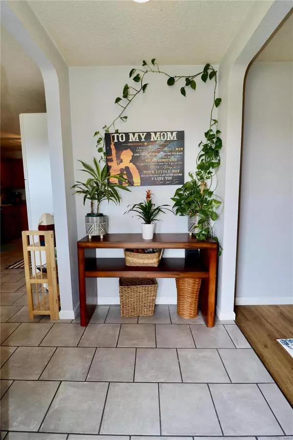 Bolivar, MO 65613,425 W Aldrich RD