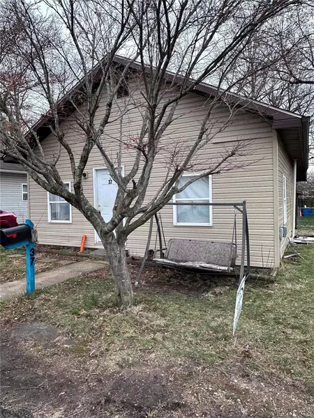37 Crockett ST, Sullivan, MO 63080