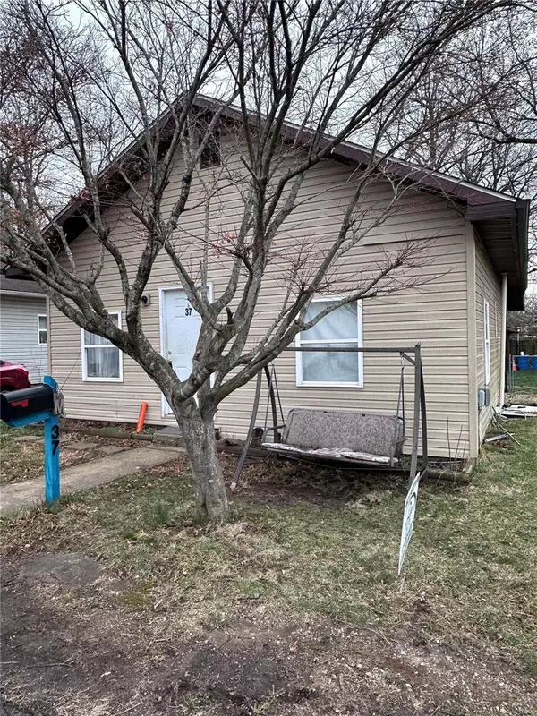 37 Crockett ST, Sullivan, MO 63080