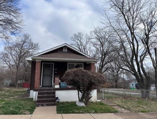St Louis, MO 63136,6003 Emma AVE