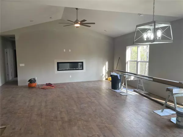 Troy, MO 63379,300 Shumard Oak DR